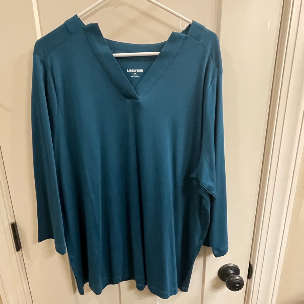 Lands end long sleeve shirt